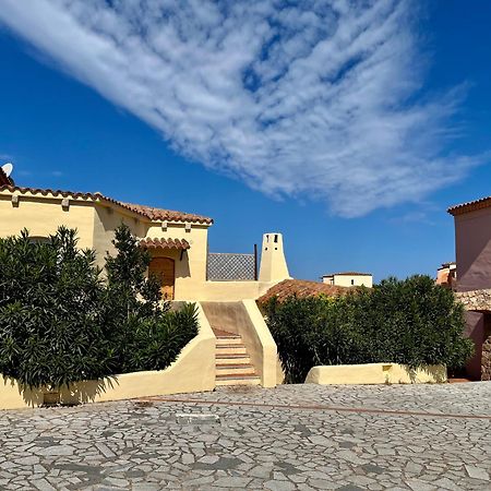 L'Oleandro 1410 House In Sardinia With Mediterranean Sea Views ايزولا روسا المظهر الخارجي الصورة